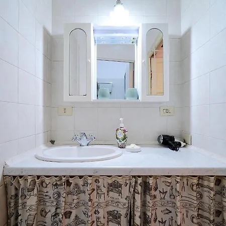 Xenia - Elegant Flat In The Center Of Milan