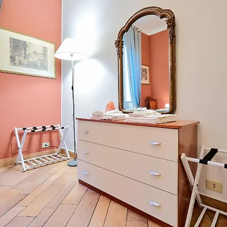 Appartement Xenia - Elegant Flat In The Center Of Milan