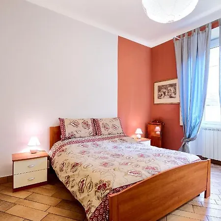 Xenia - Elegant Flat In The Center Of