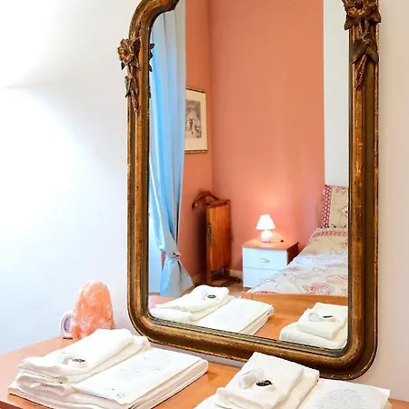 Xenia - Elegant Flat In The Center Of *